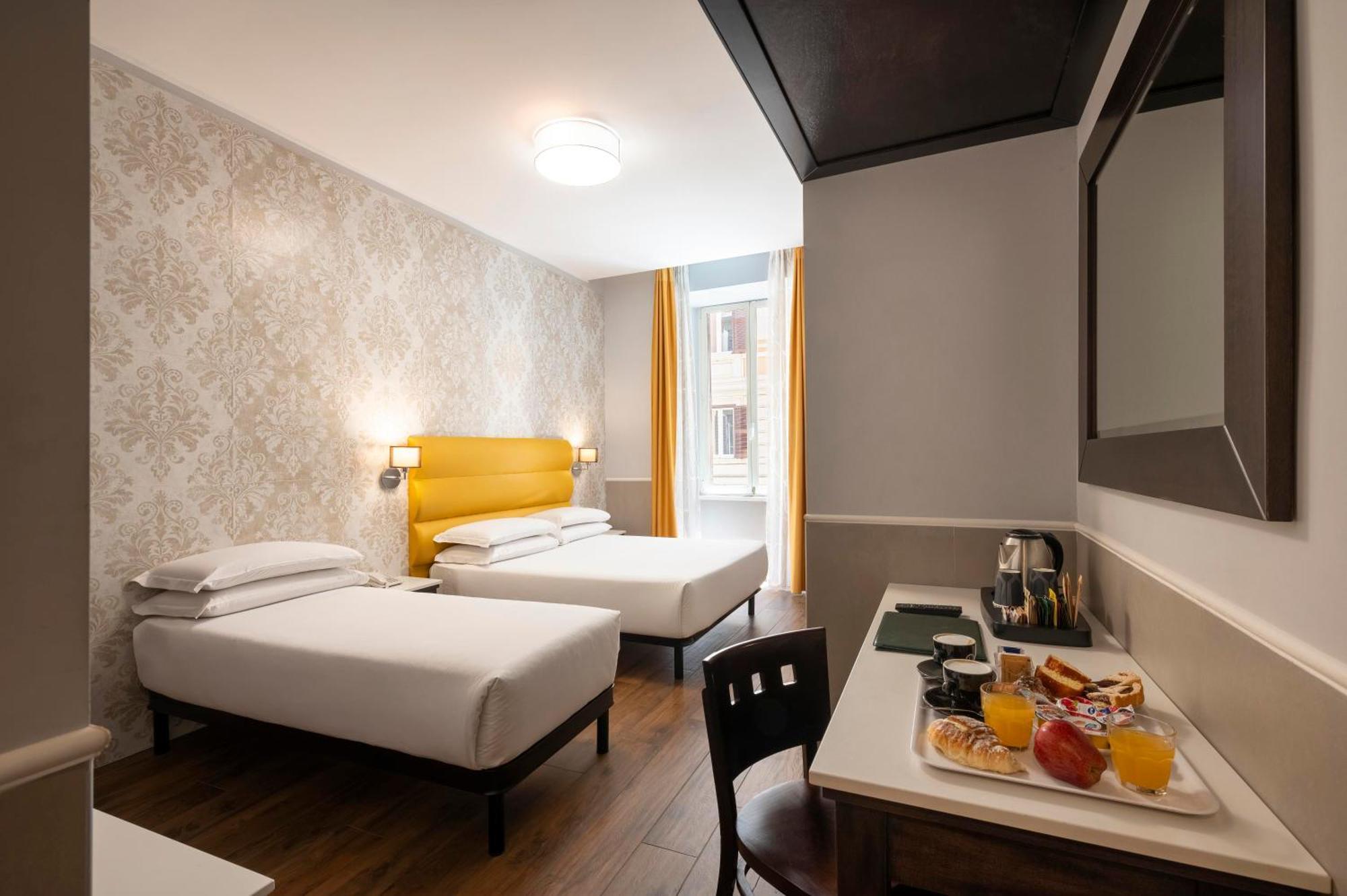 Hotel Virgilio Roma Esterno foto