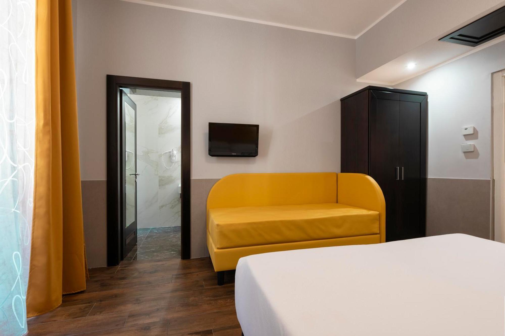 Hotel Virgilio Roma Esterno foto