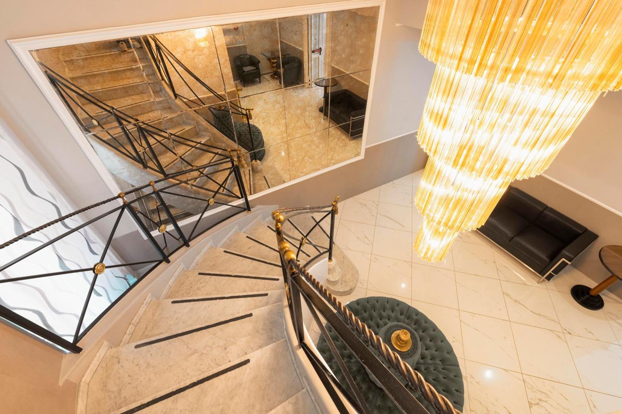 Hotel Virgilio Roma Esterno foto